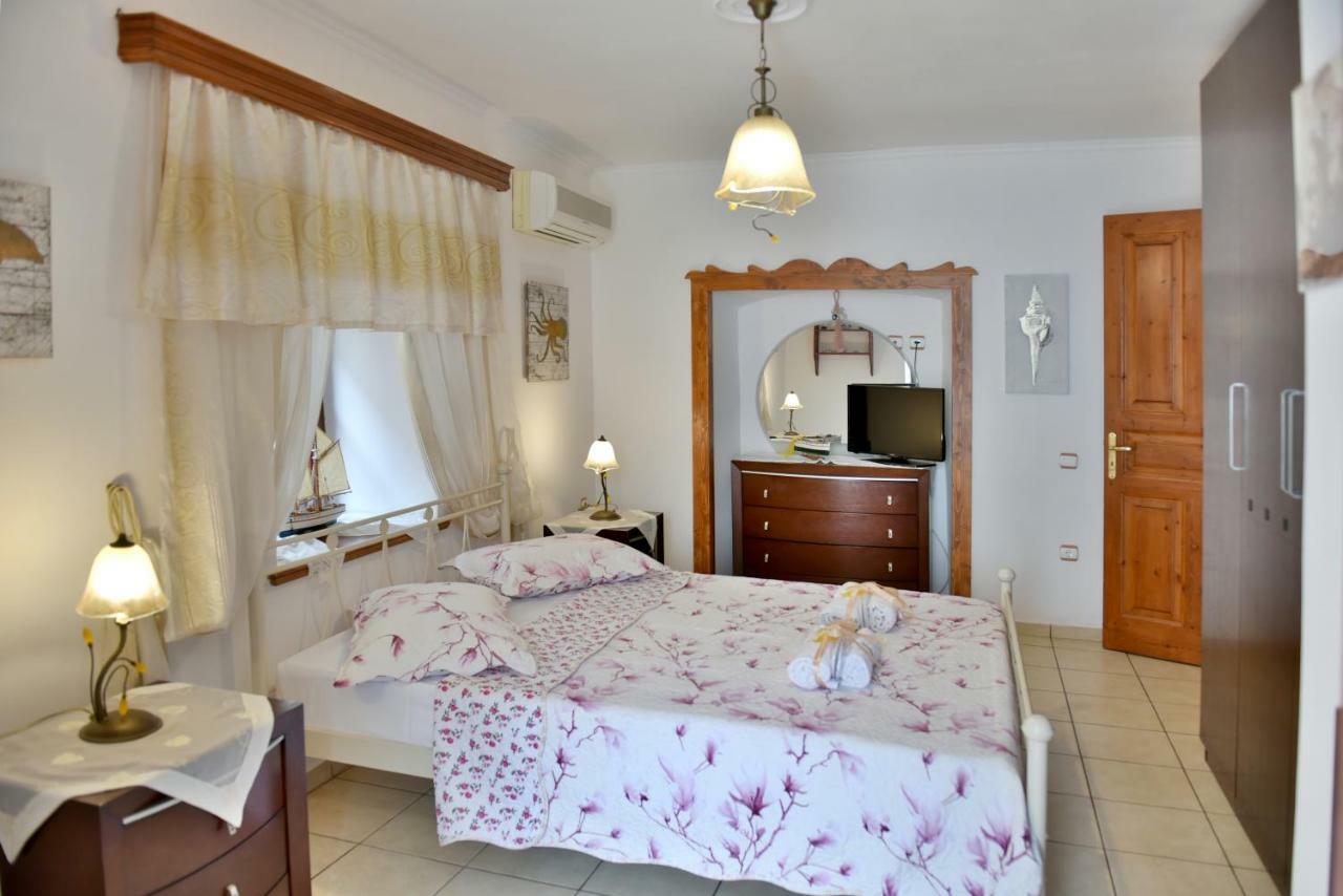 Kassandra House Hydra  Esterno foto